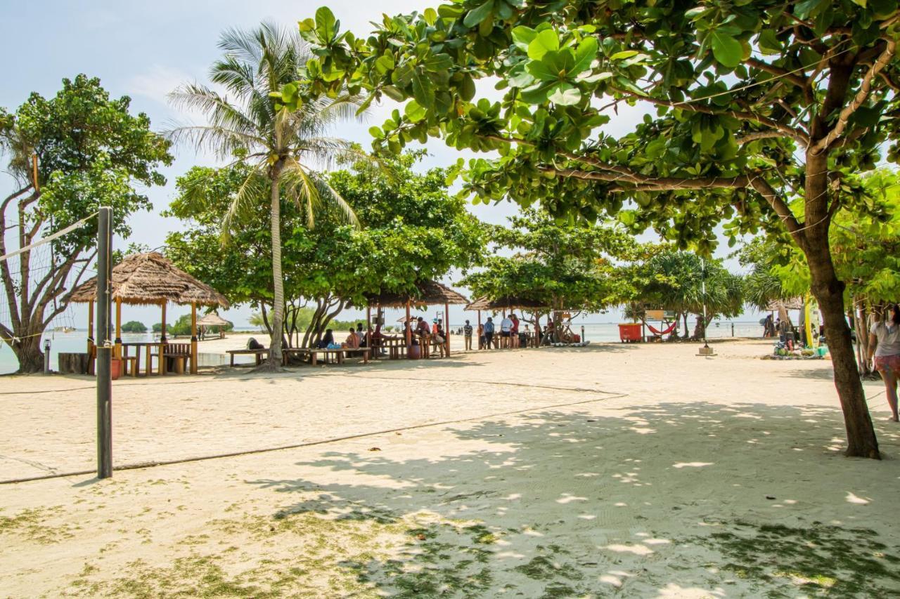 Guerilla Dive Lodge Pulau Pari Jakarta Exteriér fotografie